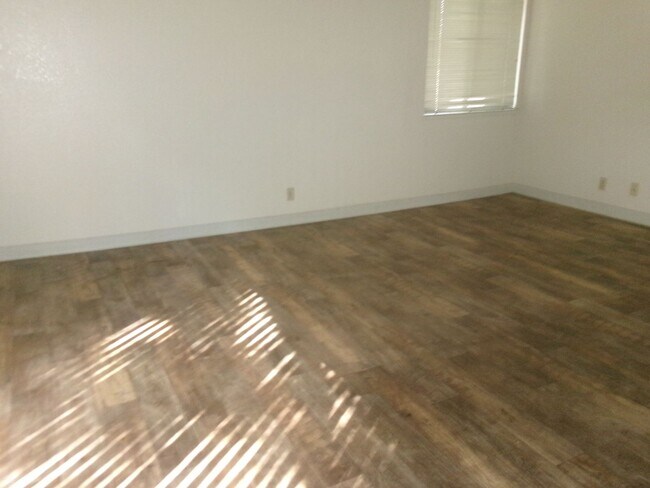 Foto del edificio - 3591 Quail Lakes Dr