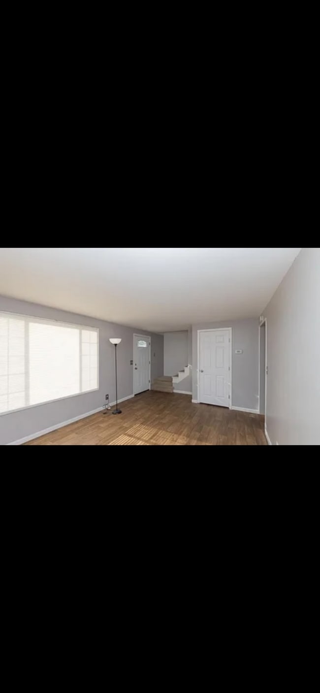 Building Photo - 500 Monroe Ave