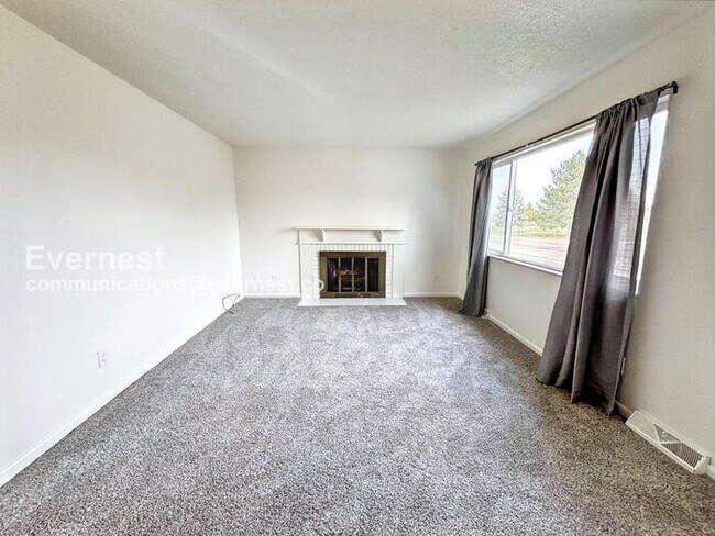 Foto del edificio - 739 43rd Ave