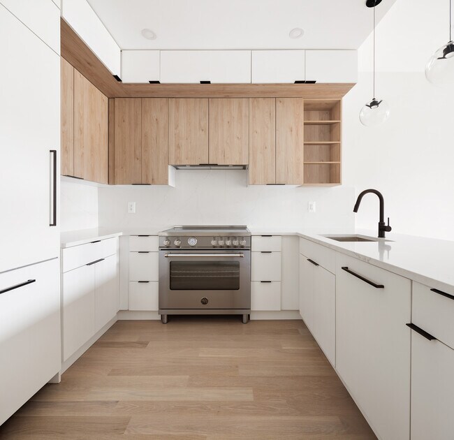 Foto del edificio - 107 W 117th St