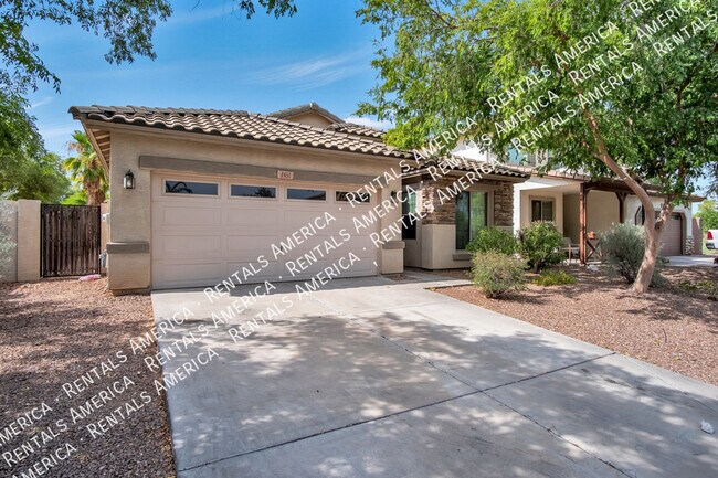 Foto del edificio - Beautiful 4 bed/ 2 bath home in Gilbert!