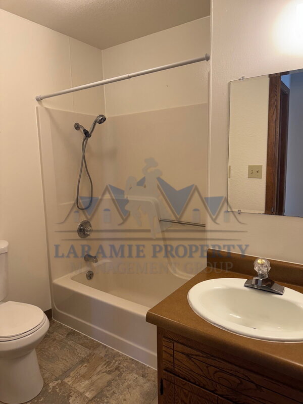 Building Photo - 1705 Fetterman Dr