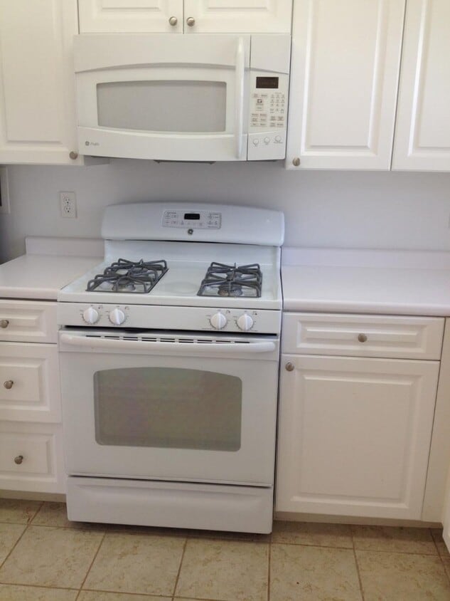 Building Photo - 2 bedroom in Boston MA 02467