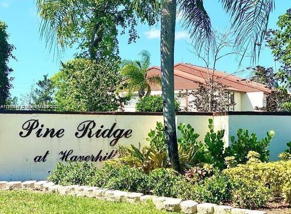 Foto principal - 4857 Sable Pine Cir