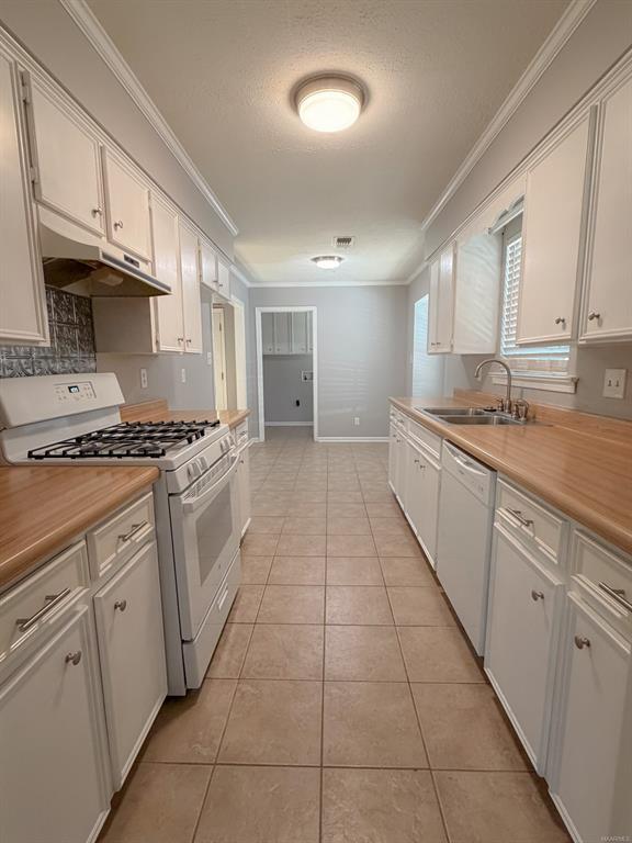 Foto del edificio - 122 Primrose Dr