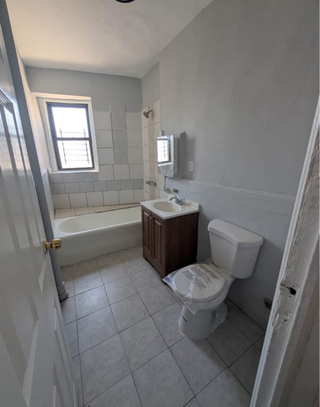 Foto del edificio - 160 Ellis Ave