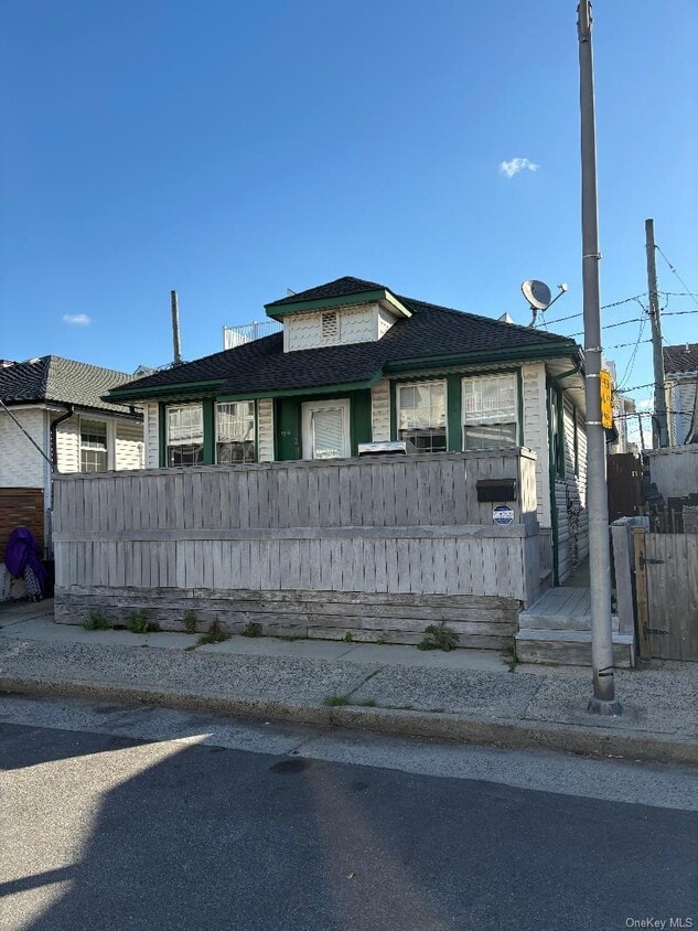 Foto principal - 64 Tennessee Ave