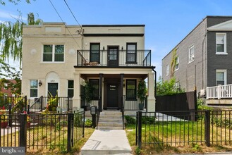 Building Photo - 6314 7th St NW