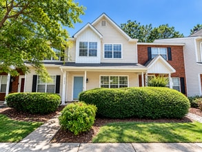 Building Photo - 3103 Brockhampton Ct