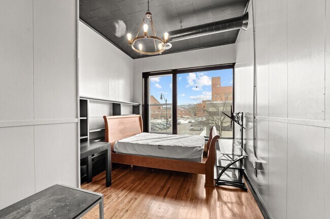 Foto del edificio - 136 Court St