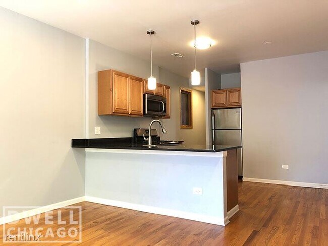 Foto del edificio - 2418 W Grenshaw St