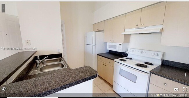 Building Photo - 4280 San Marino Blvd