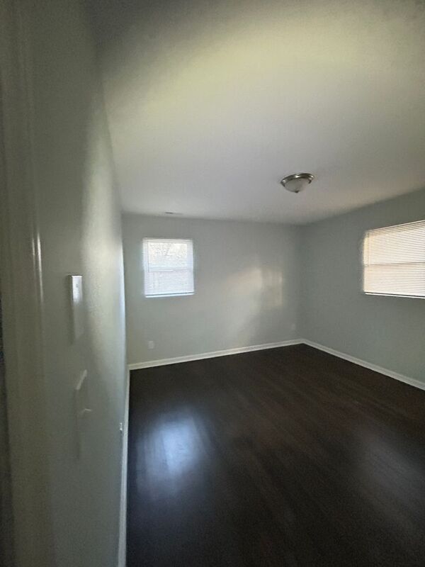 Foto del edificio - 1248 Rosada Dr