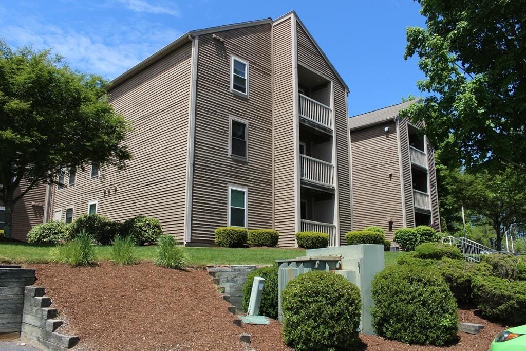 3 Marc Dr, Plymouth, MA 02360 Condo for Rent in Plymouth, MA