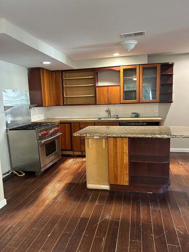 Foto del edificio - 212 S 3rd St