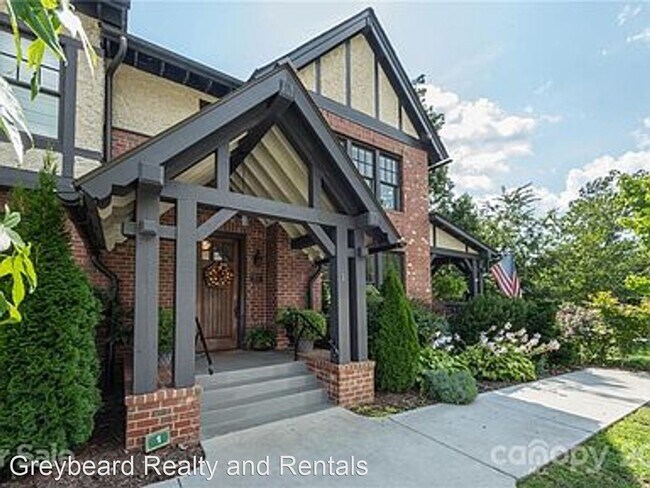 Foto del edificio - 3 br, 4 bath House - 1 Fitzgerald Rd