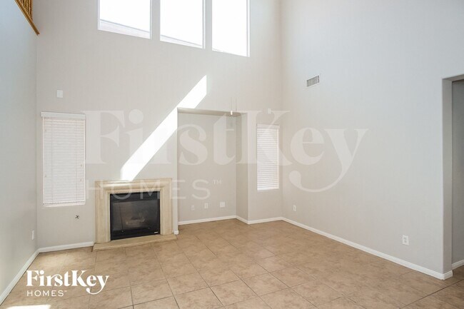 Building Photo - 10387 Howling Coyote Ave