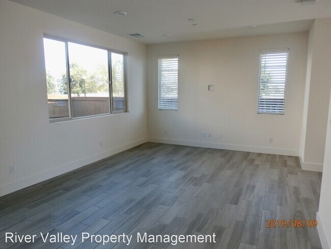 Building Photo - 3 br, 2.5 bath House - 3753 Po River Way