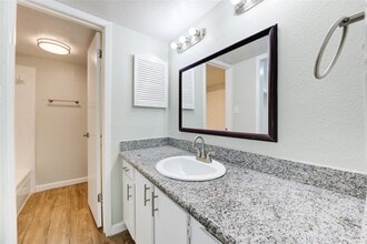 Building Photo - 6200 W Tidwell Rd