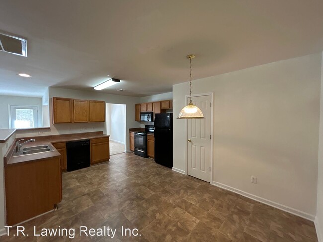 Building Photo - 4 br, 2.5 bath House - 5808 Brookfield Poi...