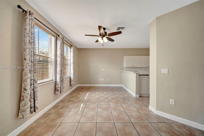 Foto del edificio - 4361 SW 160th Ave