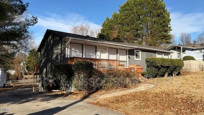 Building Photo - 1266 Dovershire Pl