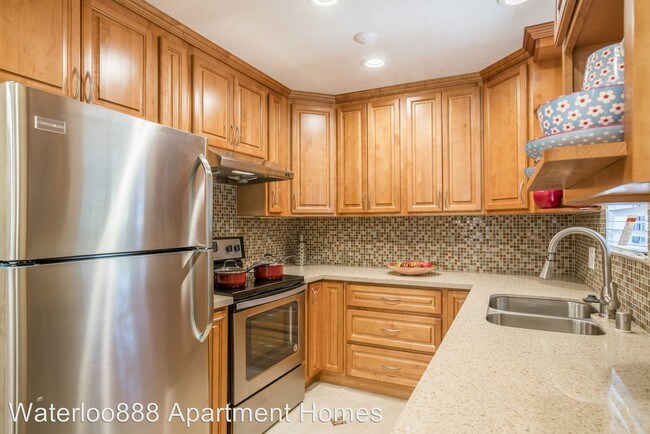 Building Photo - 1470-1478 English Dr