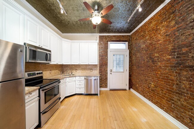 Foto del edificio - 316 Hudson St