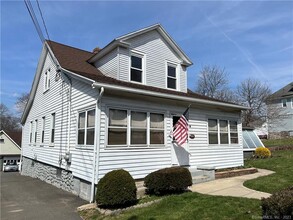 Building Photo - 222 Chipman St