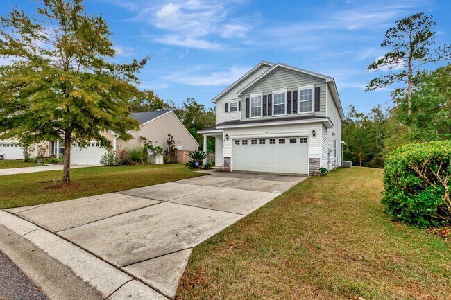 Building Photo - Spacious 3 Bedroom home in Mckwen!