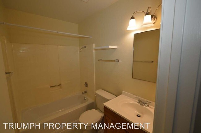 Building Photo - 2 br, 1 bath House - 309 Eastminster Ct D