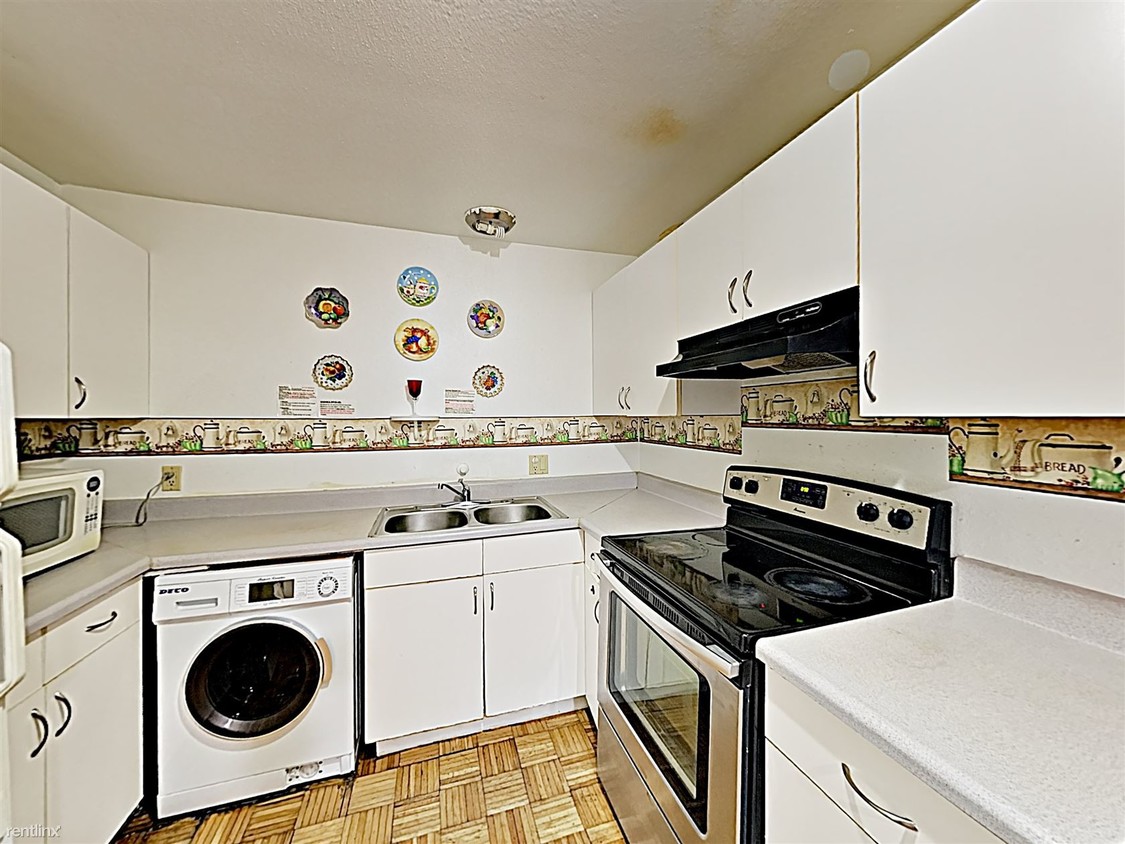 Primary Photo - 13838 NE 60th St