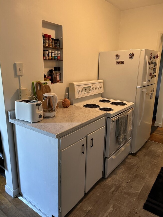 Photo du bâtiment - 2105 W 47th Ave