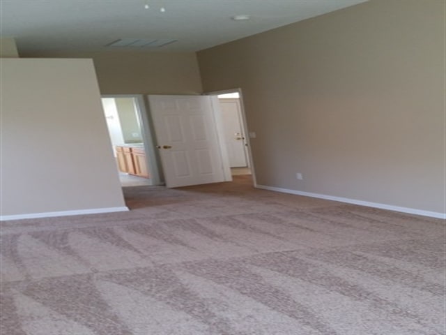 Foto del edificio - 635 Cherry Laurel St