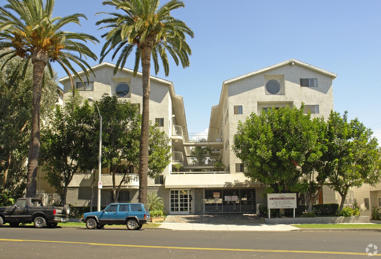 1402 N Alta Vista Blvd. - 1402 N Alta Vista Blvd