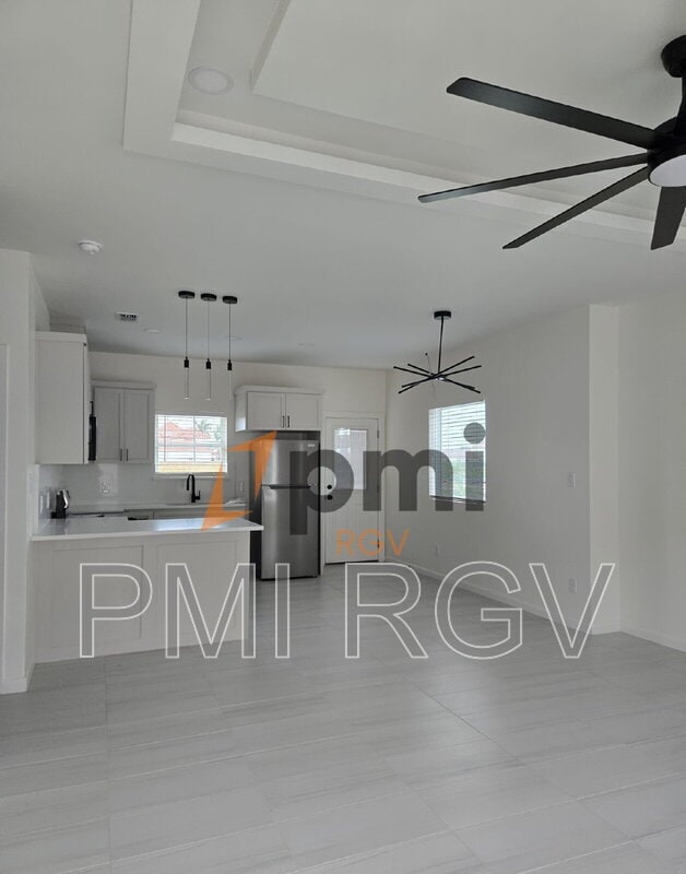 Foto del edificio - 2609 Brookside Bent St