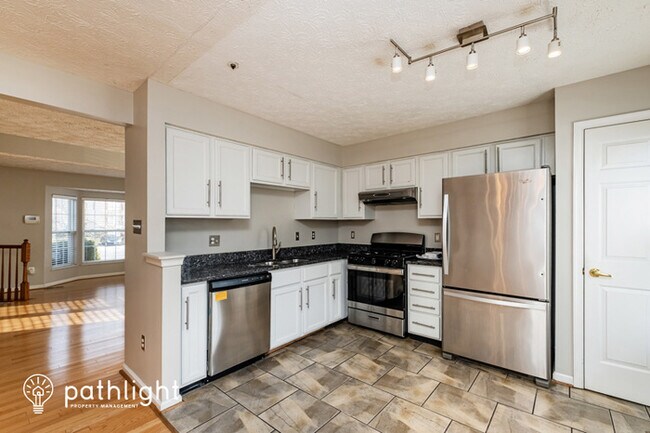 Foto del edificio - 2029 Anvil Lane South, Temple Hills, MD, 2...