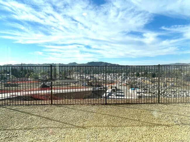 Foto del edificio - 17236 Abbey Rd