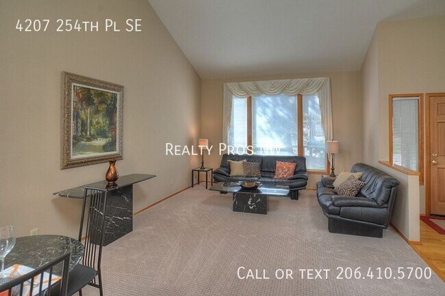 Foto del edificio - 4207 254th Pl SE
