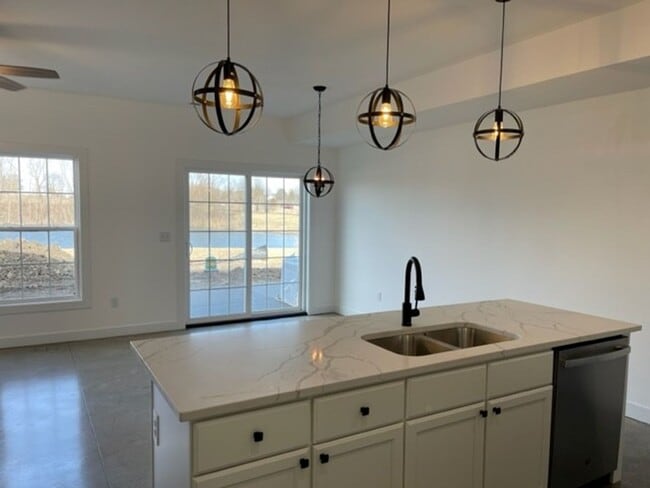 Building Photo - 3309 Stoneway Ct