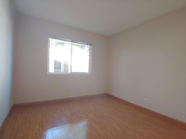 Foto del edificio - 3583 Johnson Ct
