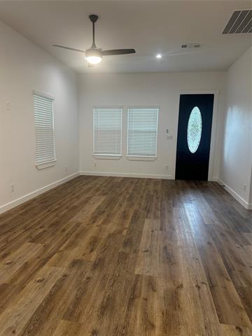 Foto del edificio - 2715 Grafton Ave