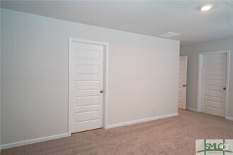 Building Photo - 110 Painted Lady Lp