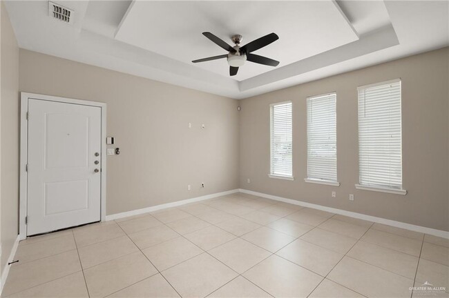 Building Photo - 2912 Javalina Ave