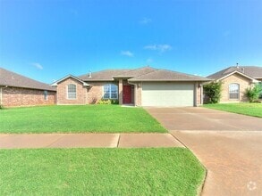Building Photo - 4221 Manhattan Dr