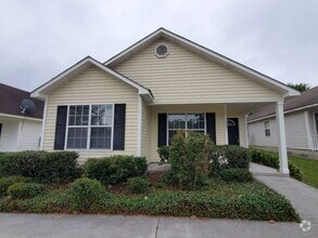 Building Photo - 1335 Edgewood Dr