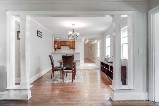 Foto del edificio - 1566 Alder Ct SE