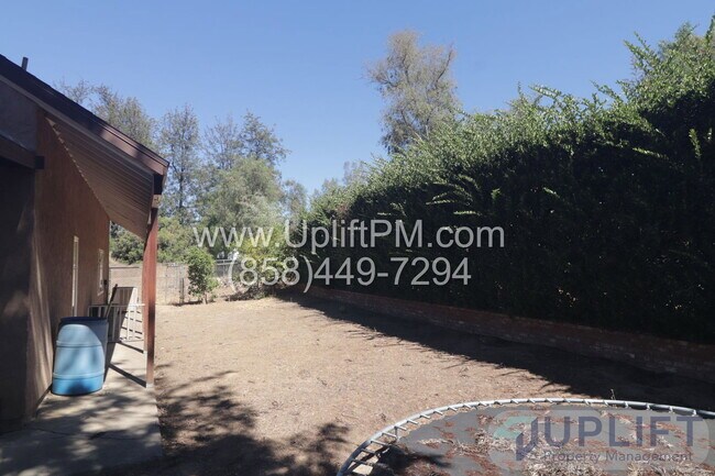 Foto del edificio - 320 3rd St