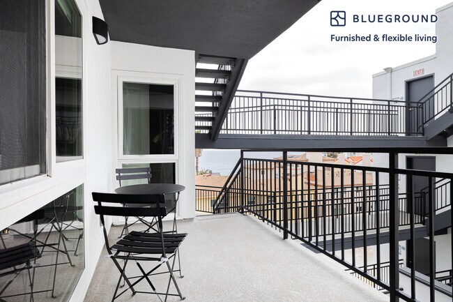 Foto del edificio - 615 S Catalina Ave