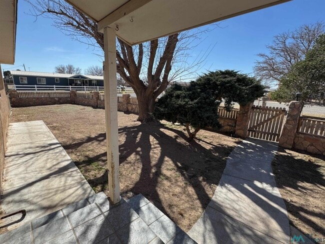 Building Photo - 12 Mocking Bird Ln